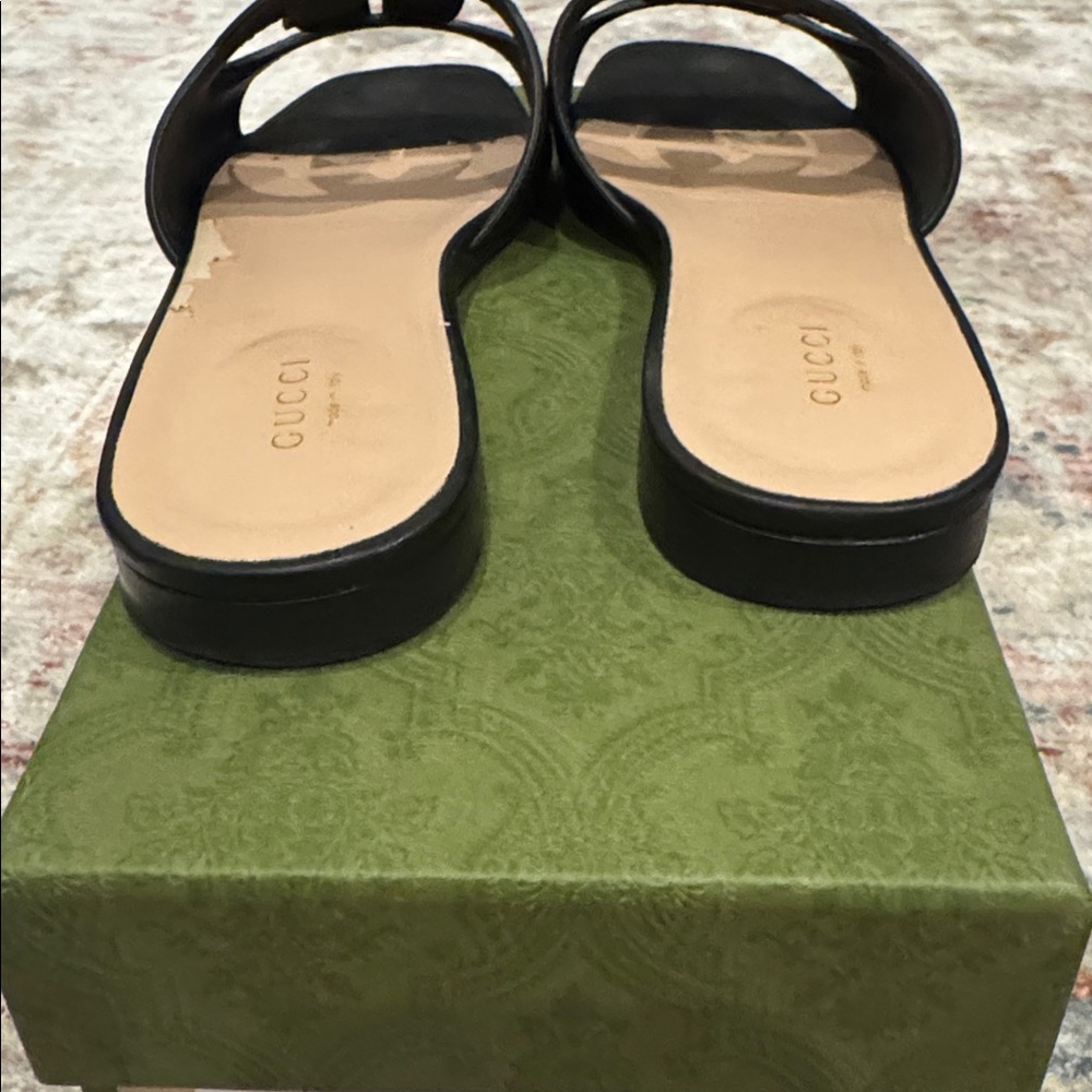 Gucci Black Logo Cutout slide - Picture 2 of 6